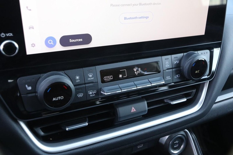 Toyota Grand Highlander Vehicle Image 19