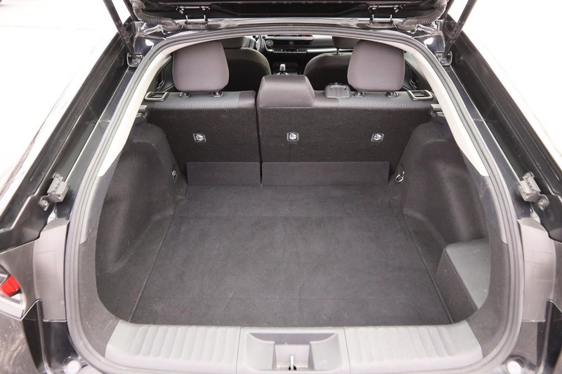 Toyota Prius Vehicle Image 07