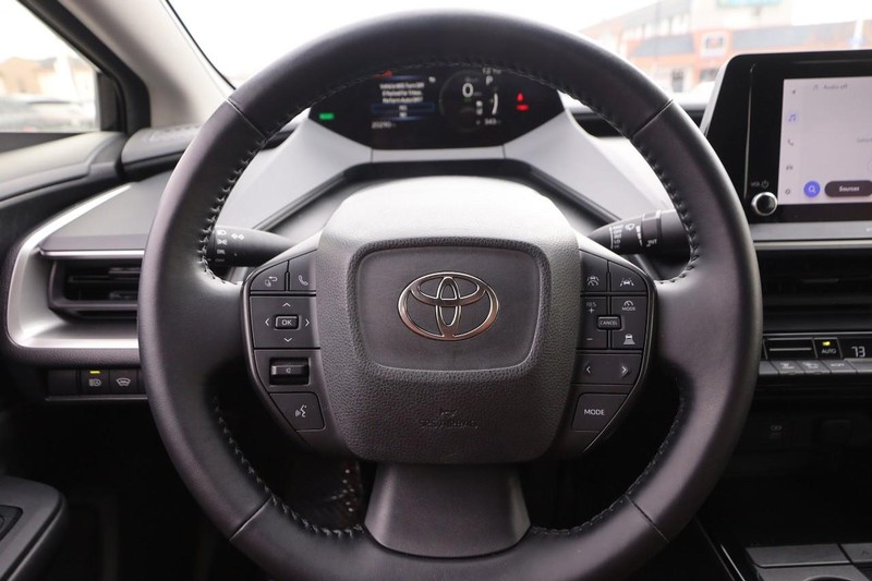 Toyota Prius Vehicle Image 10