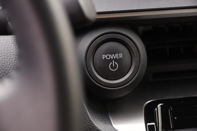 Toyota Prius Vehicle Image 14