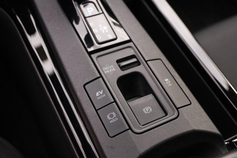 Toyota Prius Vehicle Image 19