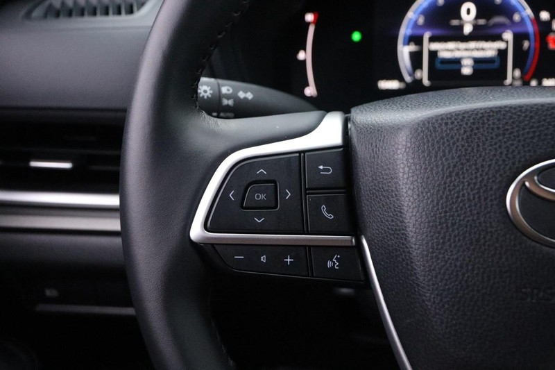 Toyota Grand Highlander Vehicle Image 13