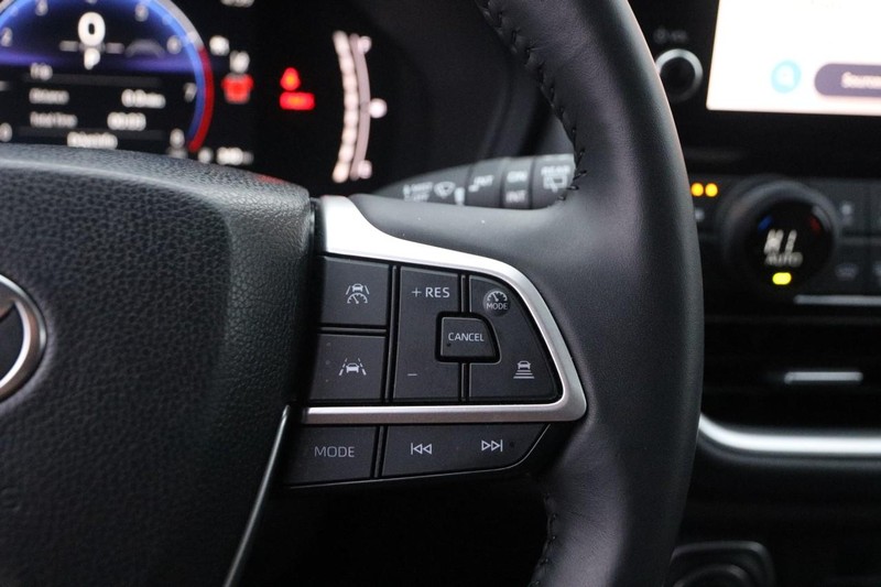 Toyota Grand Highlander Vehicle Image 14