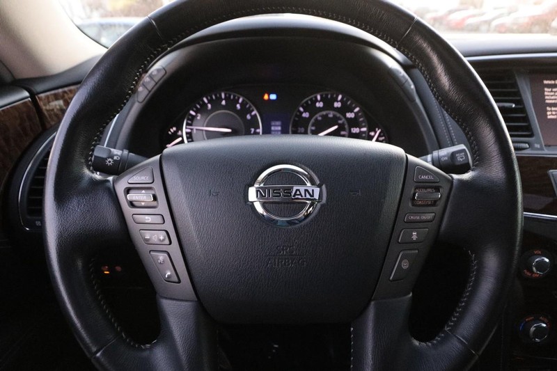 Nissan Armada Vehicle Image 13