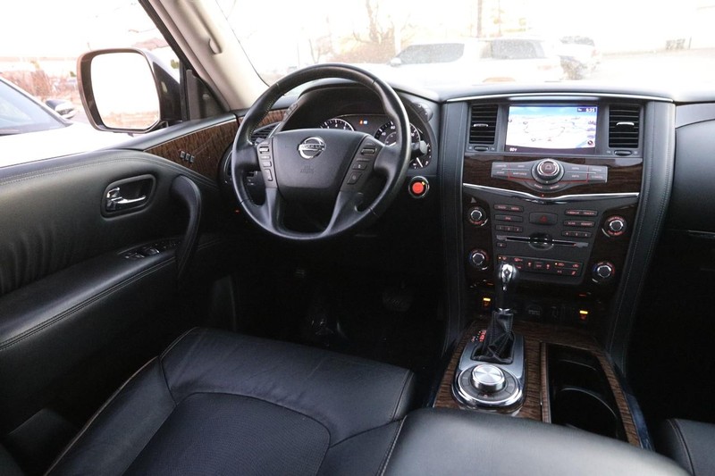Nissan Armada Vehicle Image 24
