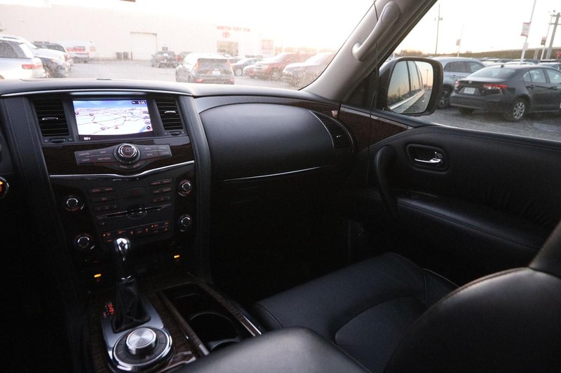 Nissan Armada Vehicle Image 27