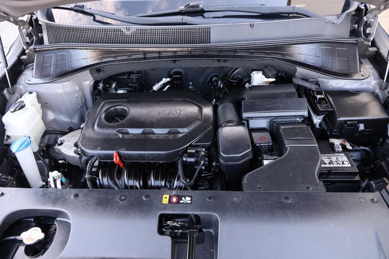 Kia Sorento Vehicle Full-screen Gallery Image 24