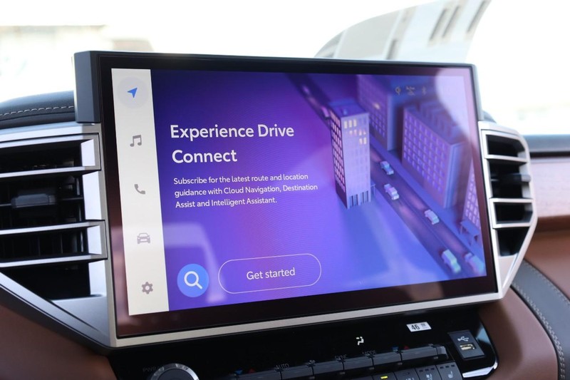 Toyota Tundra 4WD Vehicle Full-screen Gallery Image 13