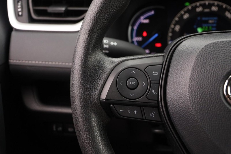 Toyota RAV4 Vehicle Image 12