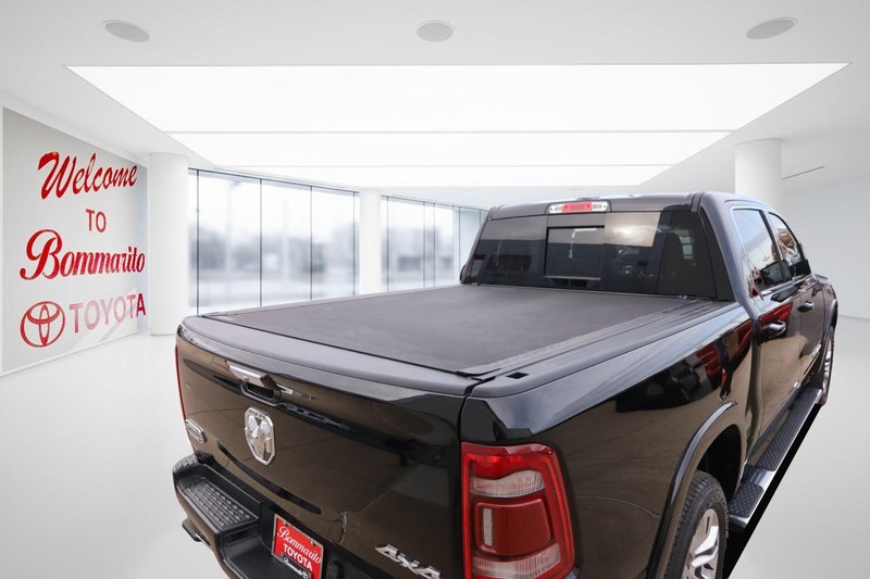 Ram 1500 Vehicle Full-screen Gallery Image 6