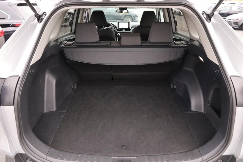 Toyota RAV4 Vehicle Image 07