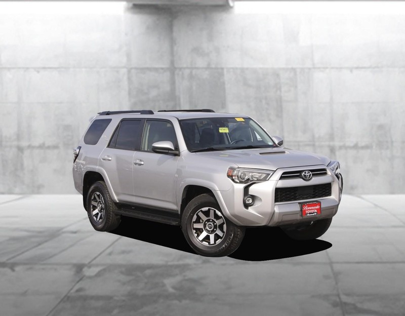 Toyota 4Runner Vehicle Image 02
