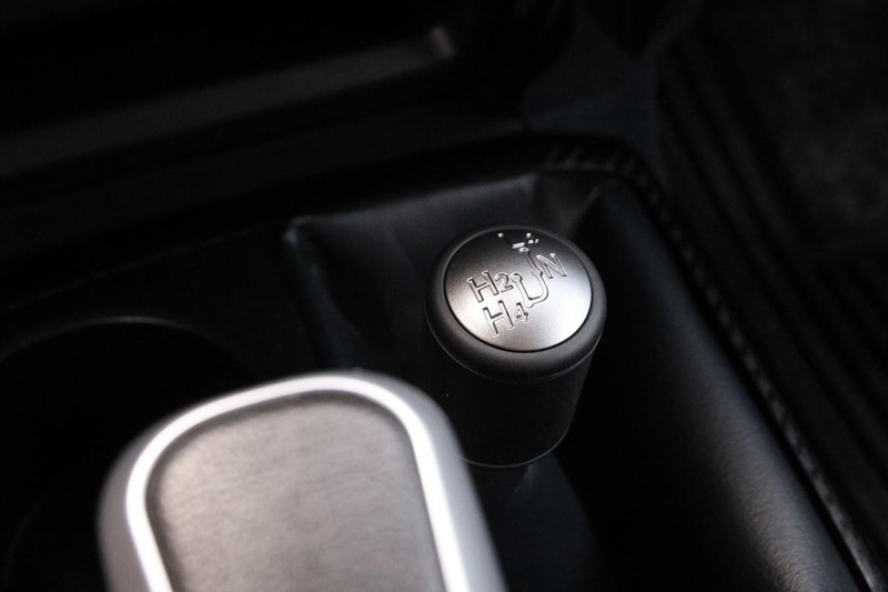 Toyota 4Runner Vehicle Image 18