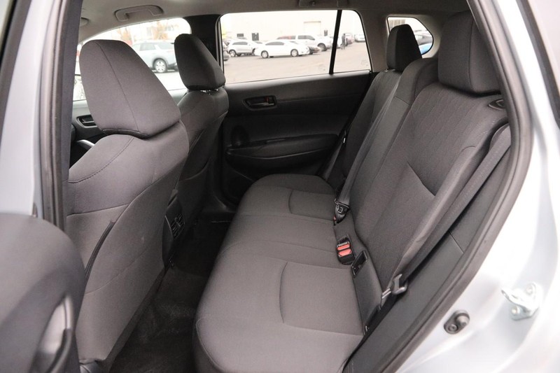 Toyota Corolla Cross Vehicle Image 09