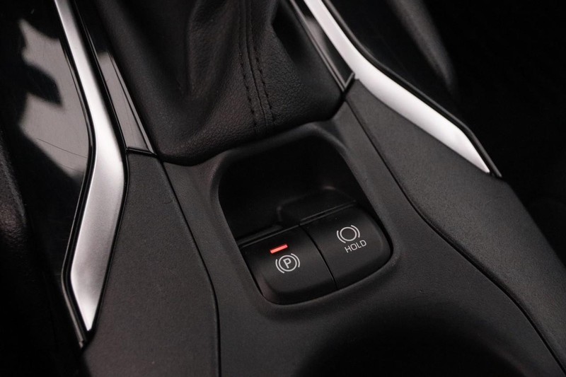 Toyota Corolla Cross Vehicle Image 18