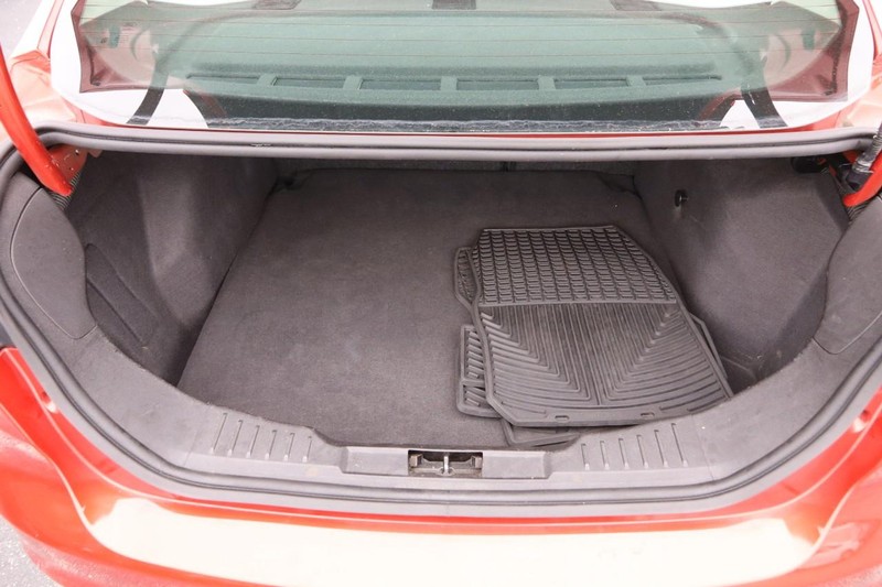 Ford Focus Vehicle Image 07