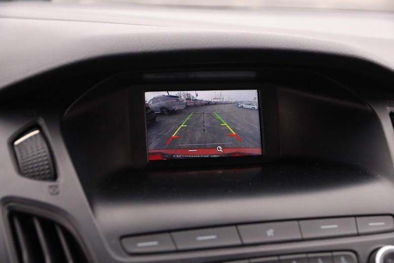 Ford Focus Vehicle Image 20