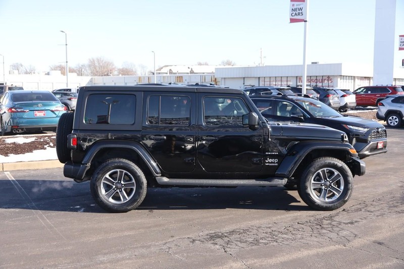 Jeep Wrangler Unlimited Vehicle Image 05