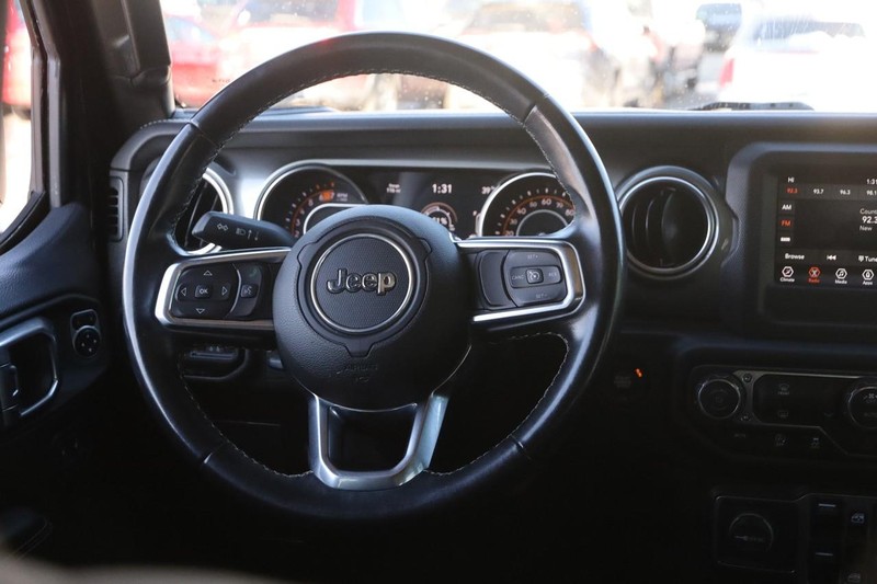 Jeep Wrangler Unlimited Vehicle Image 21