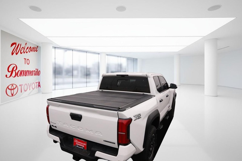 Toyota Tacoma 4WD Vehicle Image 07