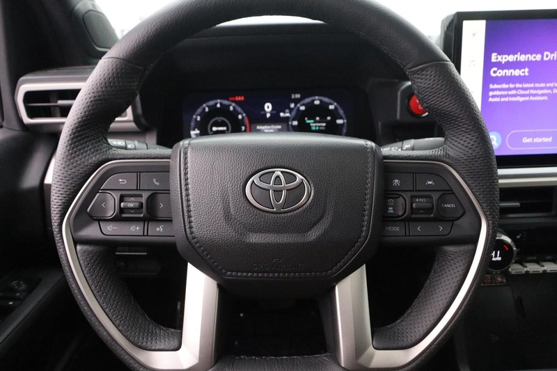 Toyota Tacoma 4WD Vehicle Image 11