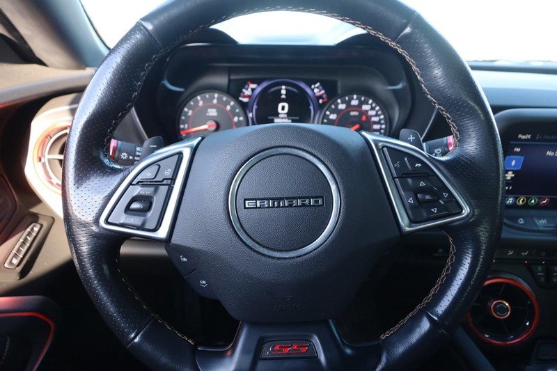 Chevrolet Camaro Vehicle Image 10