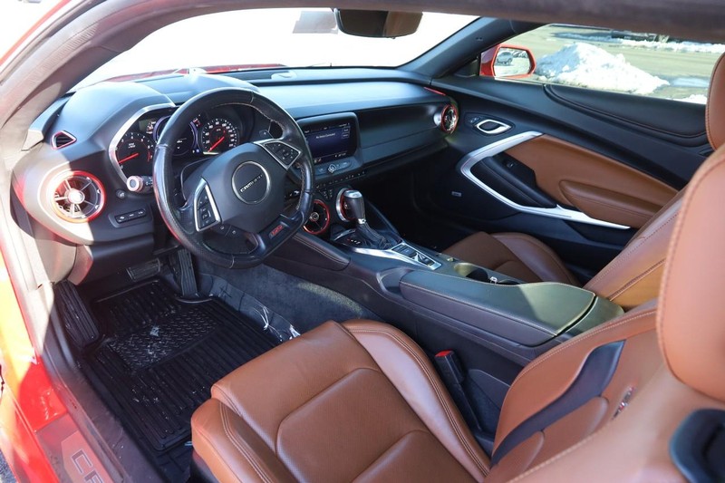 Chevrolet Camaro Vehicle Image 22