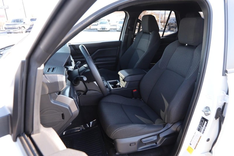 Toyota 4Runner Vehicle Image 08