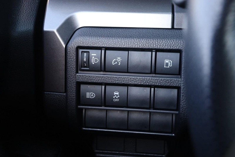 Toyota 4Runner Vehicle Image 20