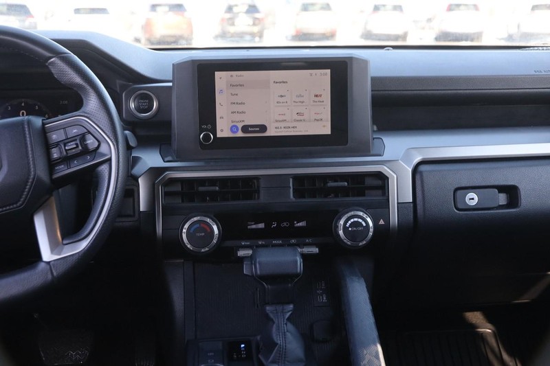 Toyota 4Runner Vehicle Image 24