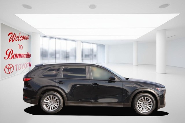 Mazda CX-90 Vehicle Image 05