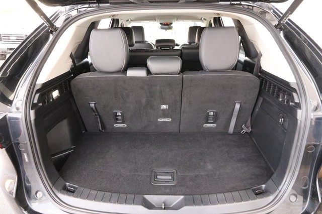 Mazda CX-90 Vehicle Image 11