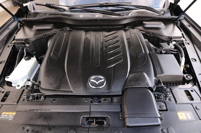 Mazda CX-90 Vehicle Image 30