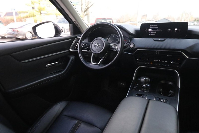 Mazda CX-90 Vehicle Image 25