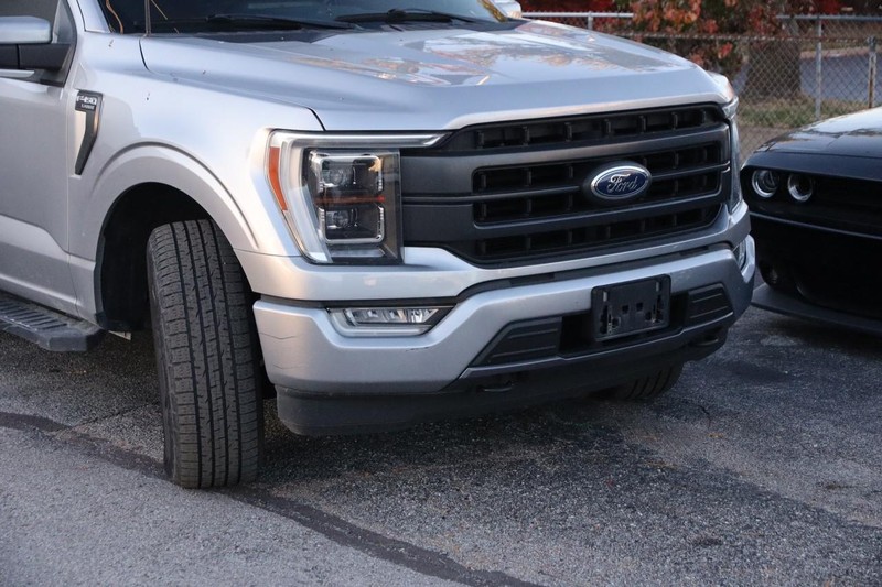Ford F-150 Vehicle Full-screen Gallery Image 02