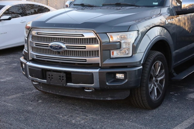 Ford F-150 Vehicle Full-screen Gallery Image 05