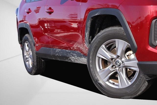 Toyota RAV4 Vehicle Image 03