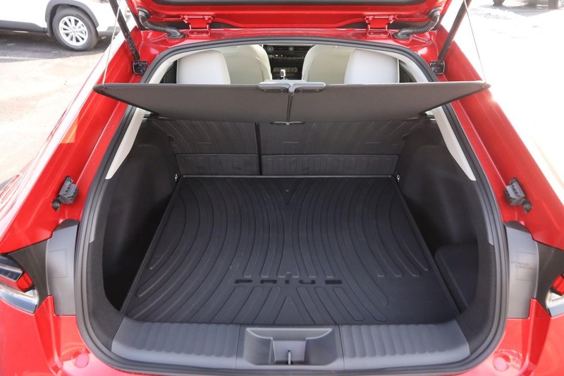 Toyota Prius Vehicle Image 07