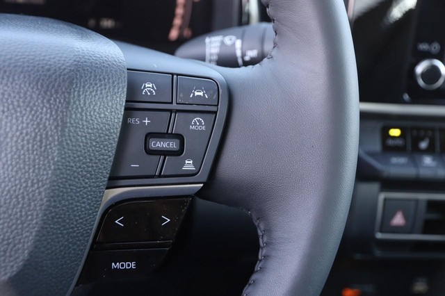 Toyota Camry Vehicle Image 12