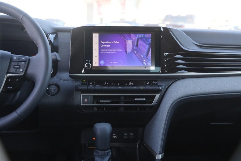 Toyota Camry Vehicle Image 22