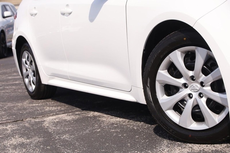 Toyota Corolla Vehicle Image 03