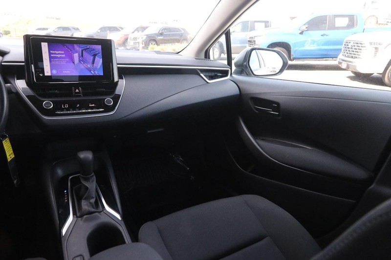 Toyota Corolla Vehicle Image 22