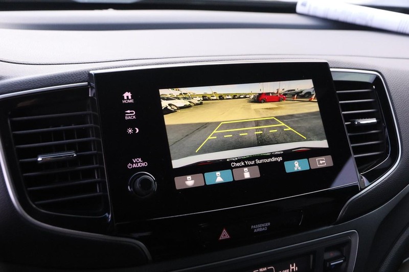 Honda Passport Vehicle Image 19