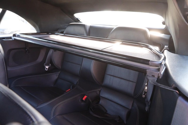 Ford Mustang Vehicle Image 09