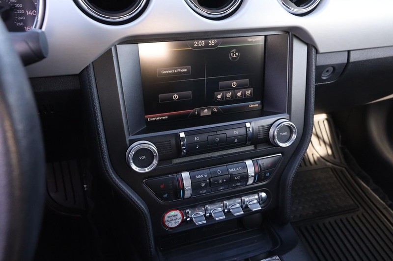 Ford Mustang Vehicle Image 15