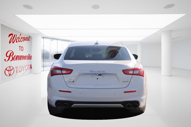 Maserati Ghibli Vehicle Image 06