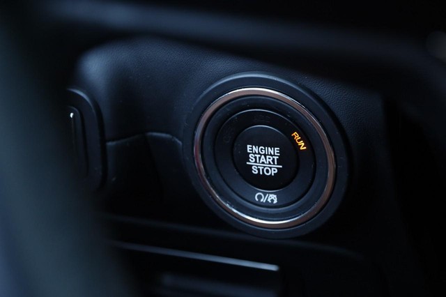 Maserati Ghibli Vehicle Image 14