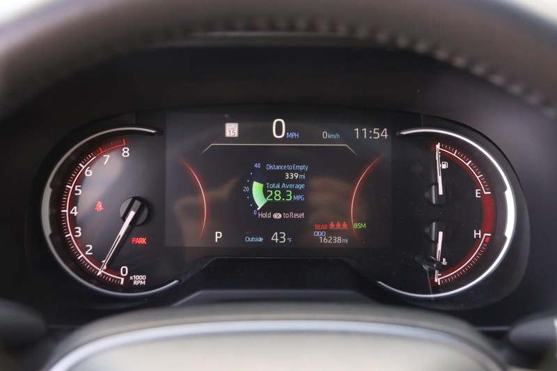 Toyota RAV4 Vehicle Image 15