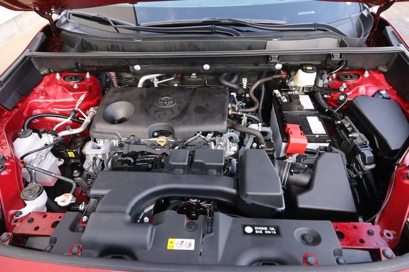Toyota RAV4 Vehicle Image 28