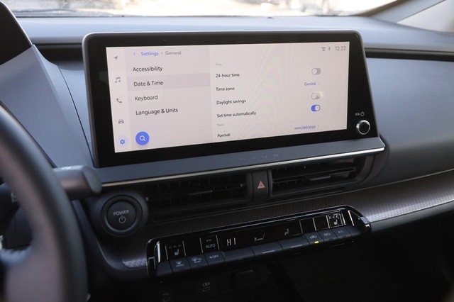 Toyota Prius Vehicle Image 15